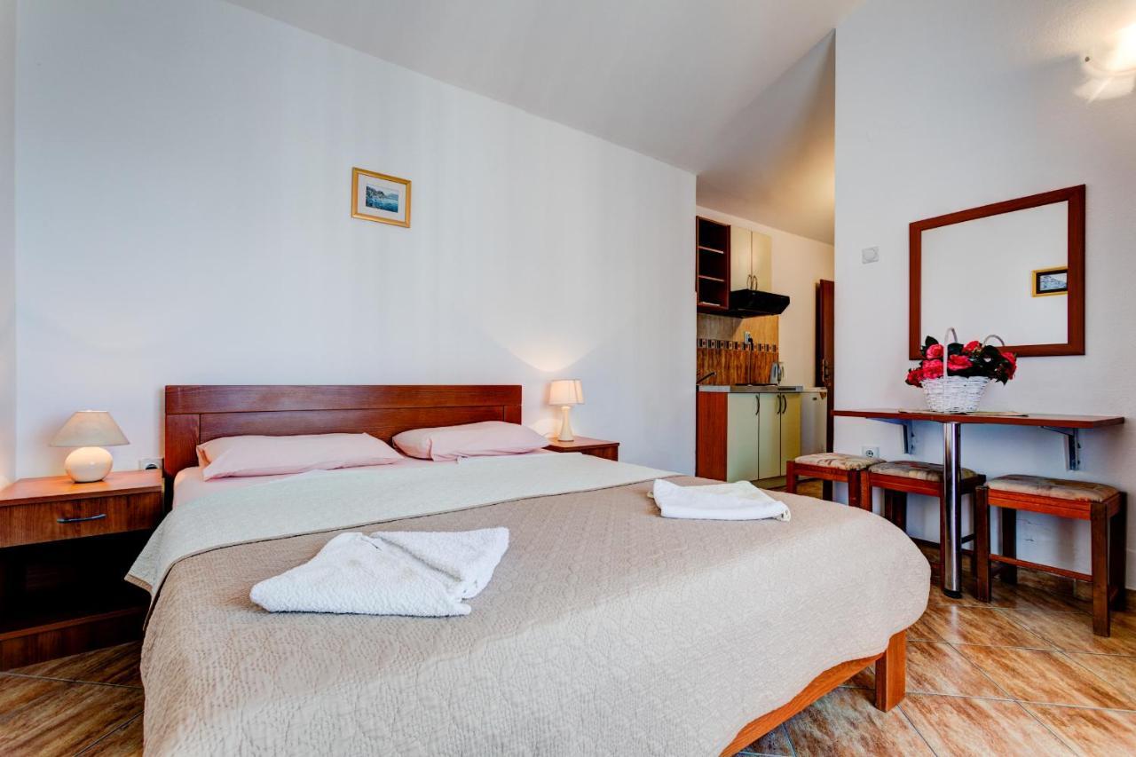 Villa Savovic Petrovac Luaran gambar