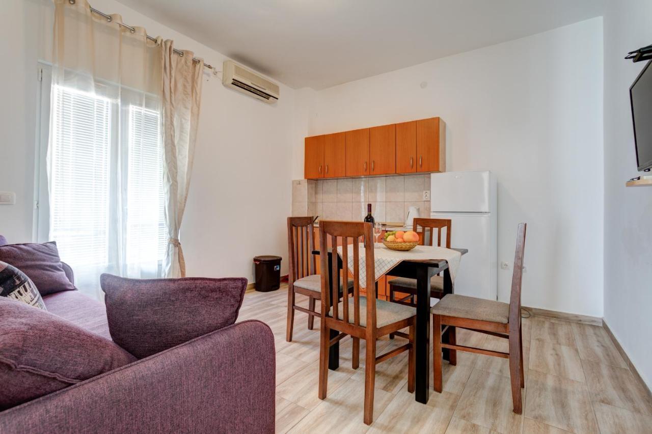 Villa Savovic Petrovac Luaran gambar